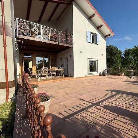 Private Secluded For 20 Guests On Large Private Estate - - Tenniscourt - Savone * Cairo Montenotte