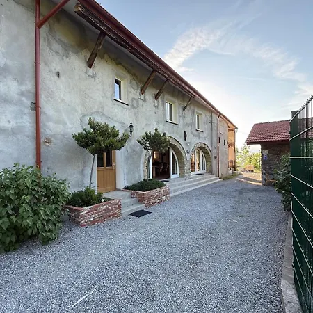 Private Secluded For 20 Guests On Large Private Estate - - Tenniscourt - Savone