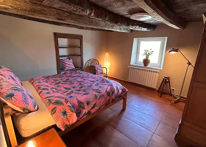 Private Secluded For 20 Guests On Large Private Estate - - Tenniscourt - Savone * Cairo Montenotte