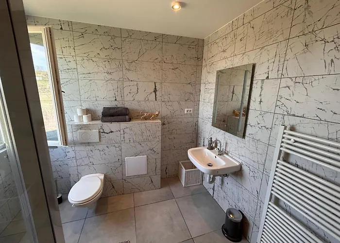 Private Secluded For 20 Guests On Large Private Estate - - Tenniscourt - Savone Cairo Montenotte