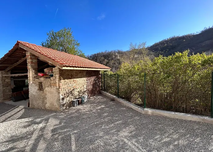 Private Secluded For 20 Guests On Large Private Estate - - Tenniscourt - Savone Cairo Montenotte