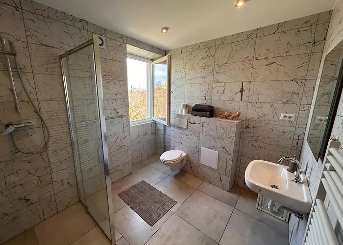 Private Secluded For 20 Guests On Large Private Estate - - Tenniscourt - Savone * Cairo Montenotte